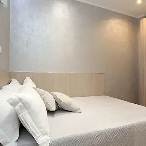 2* Maison d'hôtes Adorasuite 2
